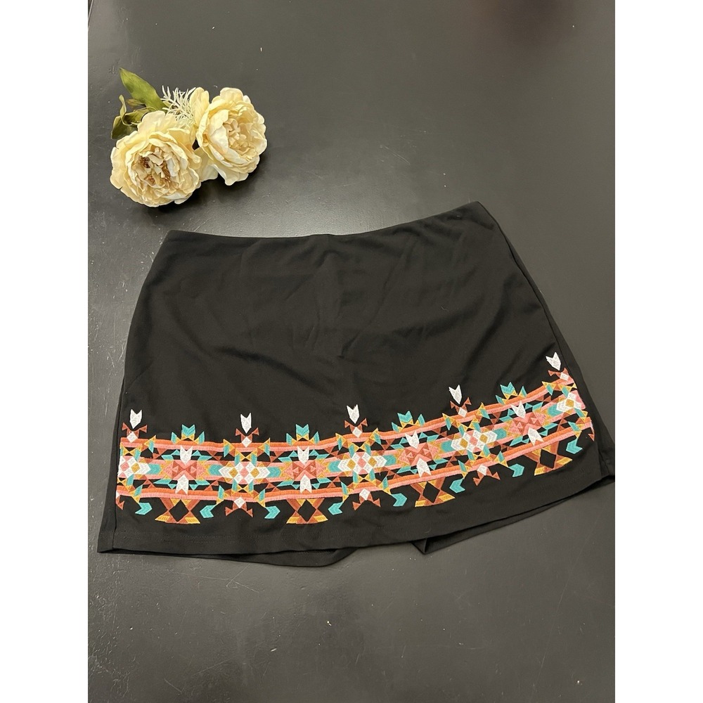 Two 2 Fly NWT Boutique Black Colorful Embroidery Western Mini Skirt Skort Sz 3X